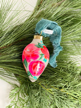 Load image into Gallery viewer, Christmas Ornament #91
