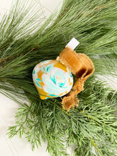 Load image into Gallery viewer, Christmas Ornament #95

