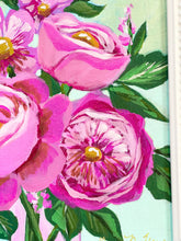 Load image into Gallery viewer, Framed Floral: Cheery Bouquet
