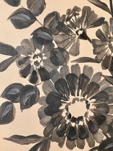 Load image into Gallery viewer, Zinnia Silhouette: Linen
